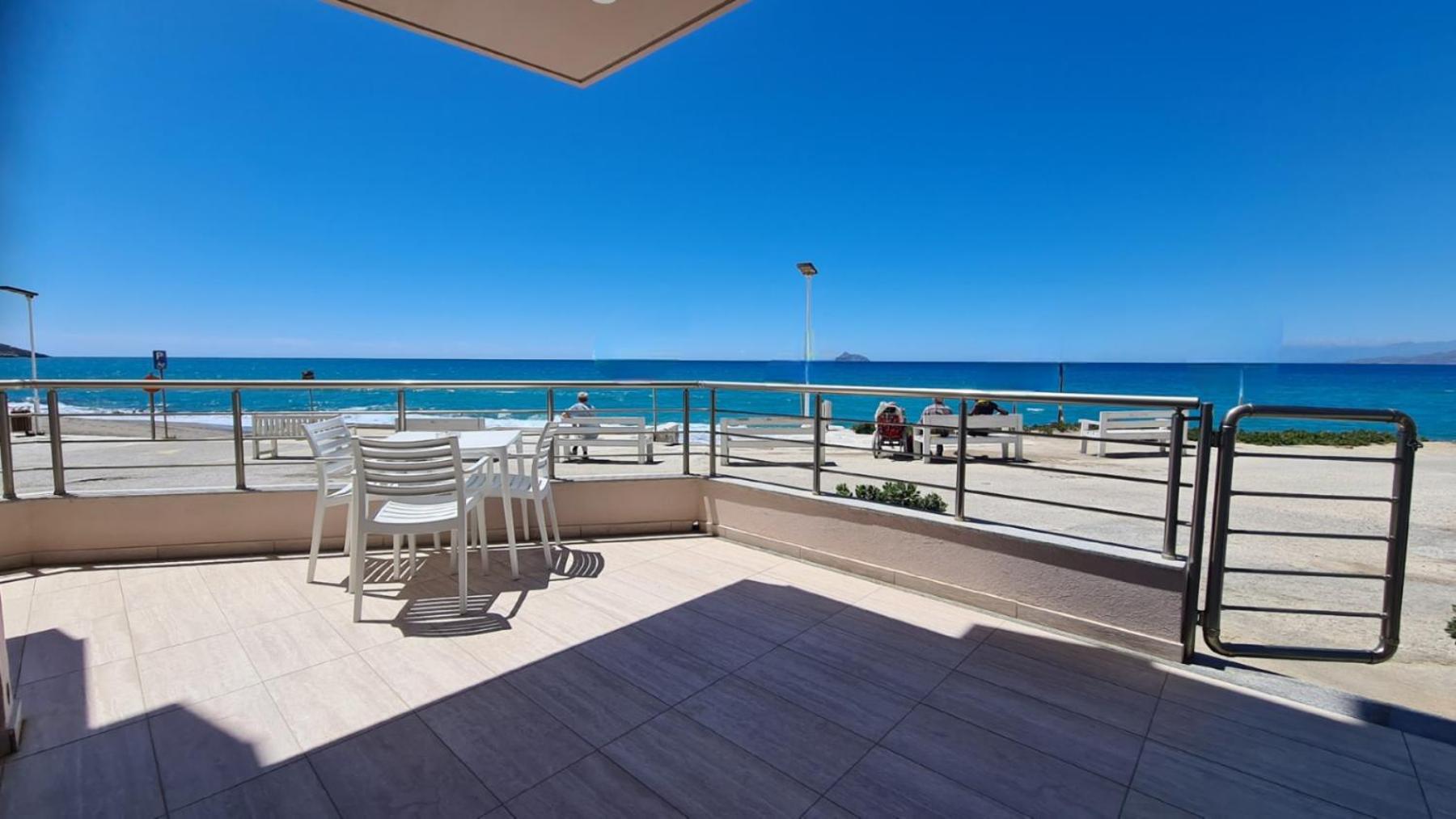 קלמאקי Bella Mare Luxury Apartments מראה חיצוני תמונה