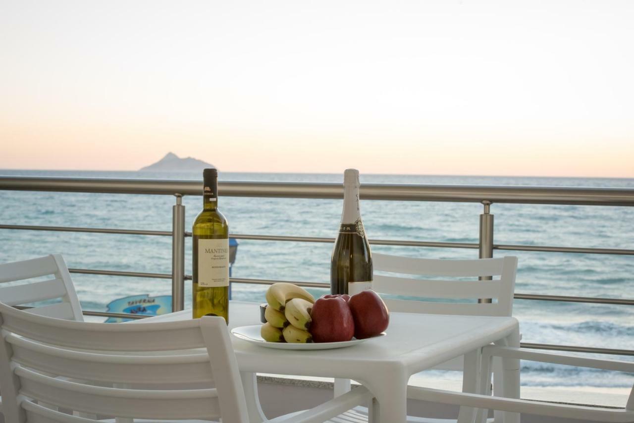 קלמאקי Bella Mare Luxury Apartments מראה חיצוני תמונה