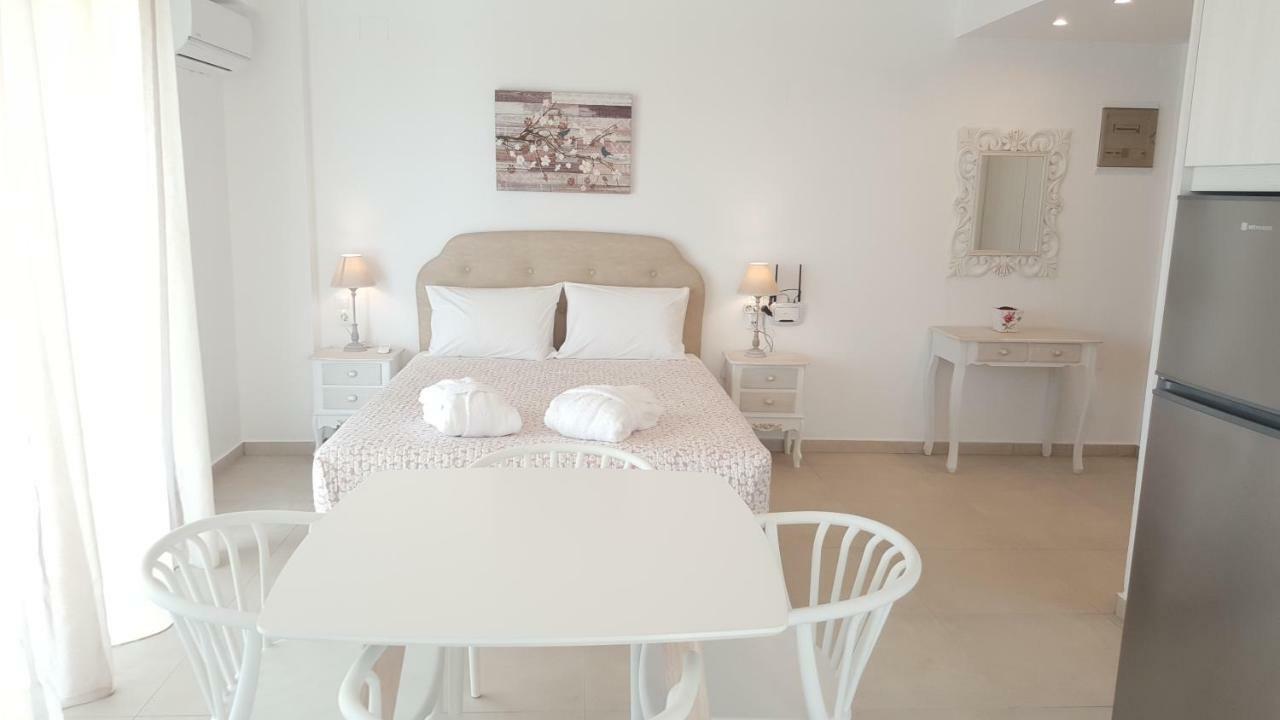 קלמאקי Bella Mare Luxury Apartments מראה חיצוני תמונה